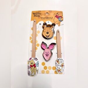 Disney Winnie the Pooh Spring Silicone Spatula and Cookie Cutters Set, 4 pieces